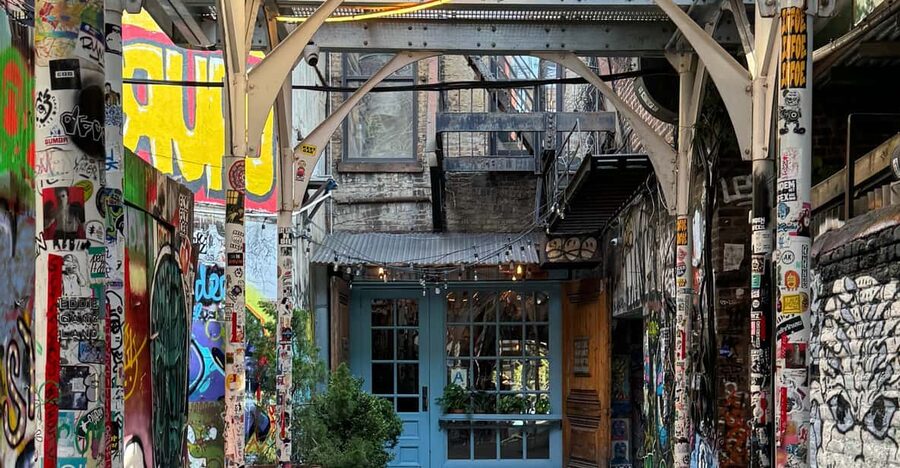 Welcome to New York: A Tour of Taylor Swift Hotspots - Finishing on the High Line