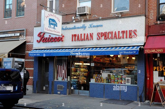 West Village History & Walking Food Tour - Seven tastings instead of one large meal
