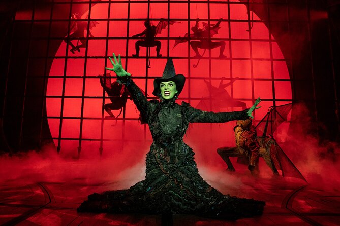 Wicked on Broadway Ticket - Why Wicked works so well on a first Broadway night