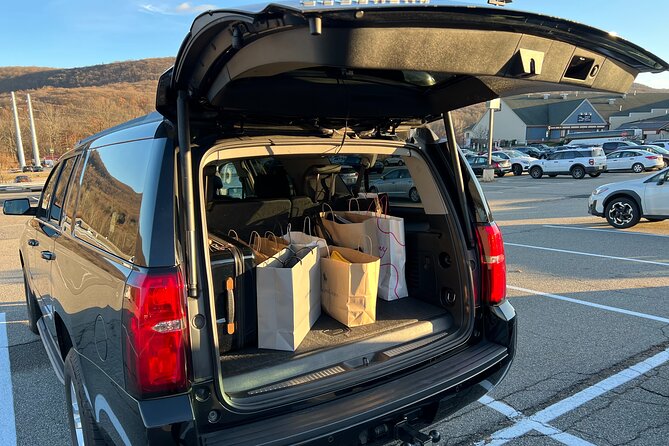 Woodbury Common Premium Outlet Shopping Private Day Trip by SUV from NYC - Drivers Who Keep the Day Moving