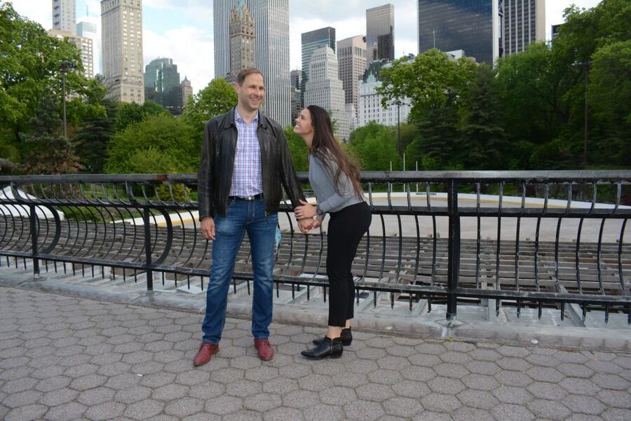 Your NYC Story in Photos: Custom 2-Hour Tour & Photo Shoot - The Brooklyn Bridge in 45 minutes