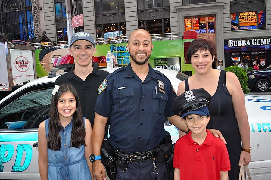 Your NYC Story in Photos: Custom 2-Hour Tour & Photo Shoot - What you actually receive afterward